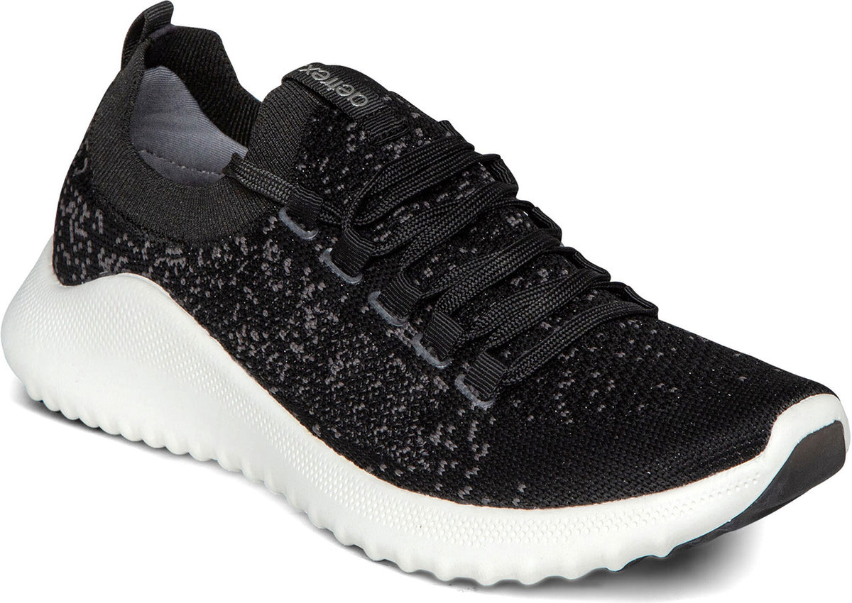  Aetrex Women's Carly