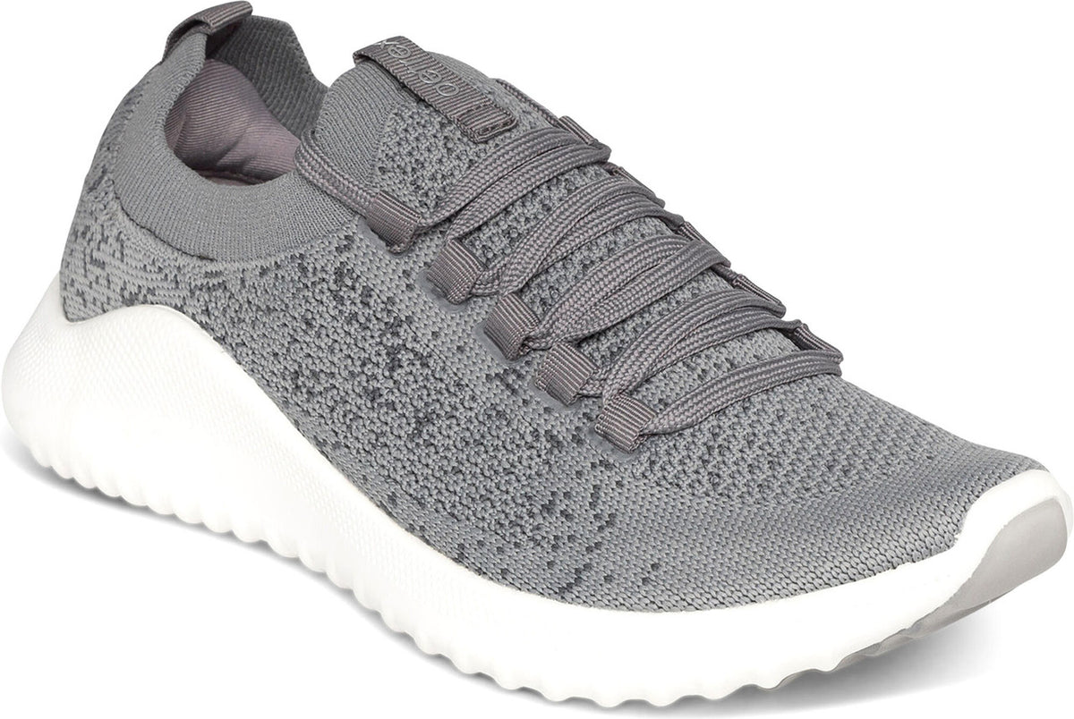  Aetrex Women's Carly