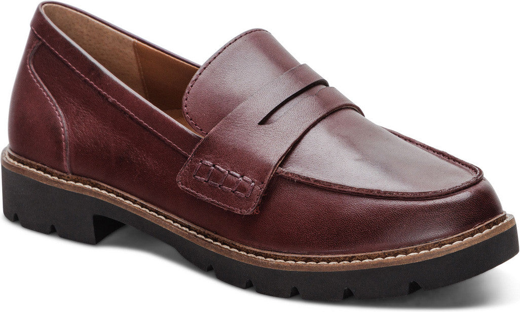  Aetrex Women's Collette Loafer