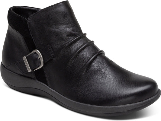  Aetrex Women's Luna
