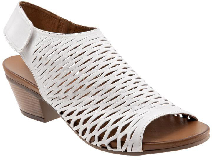  Bueno Women's Lacey