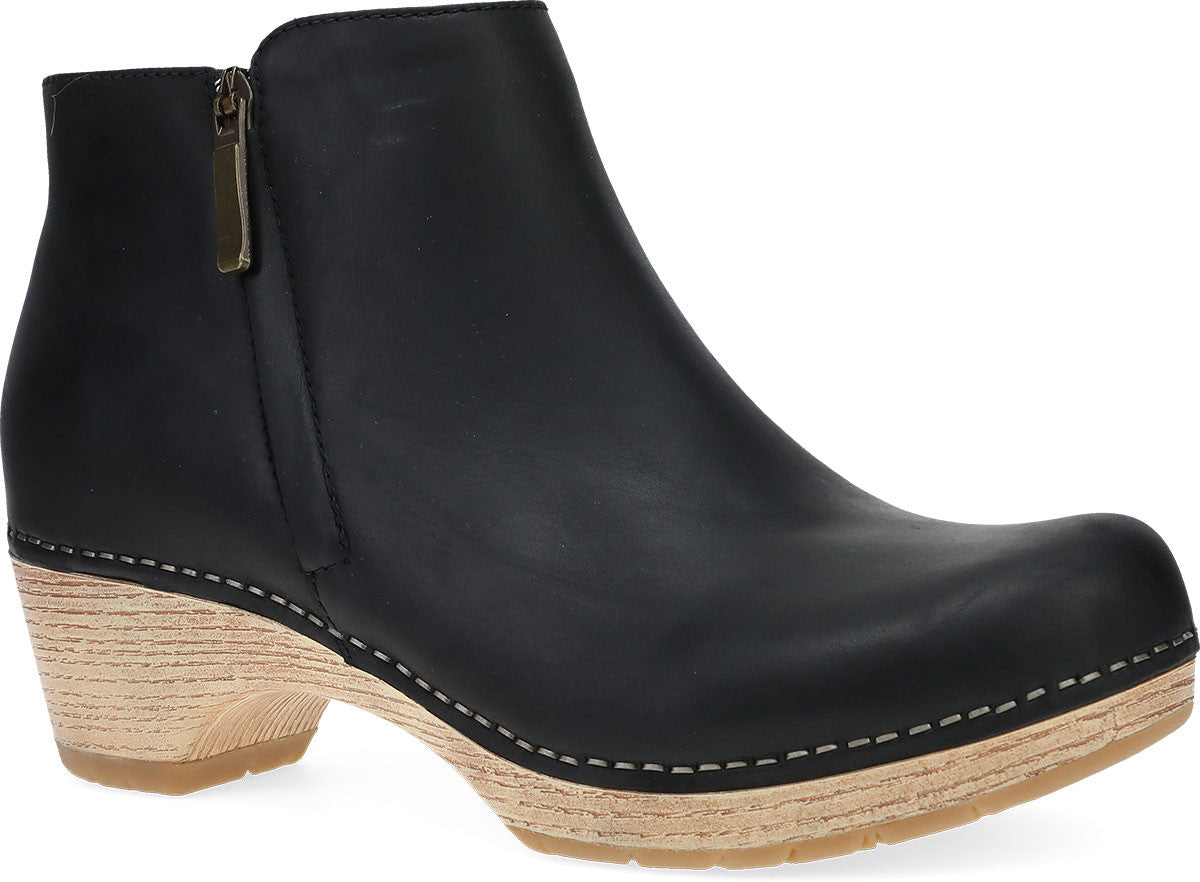  Dansko Lizanne