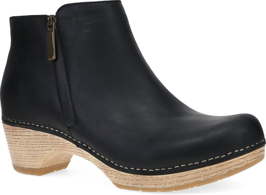  Dansko Lizanne