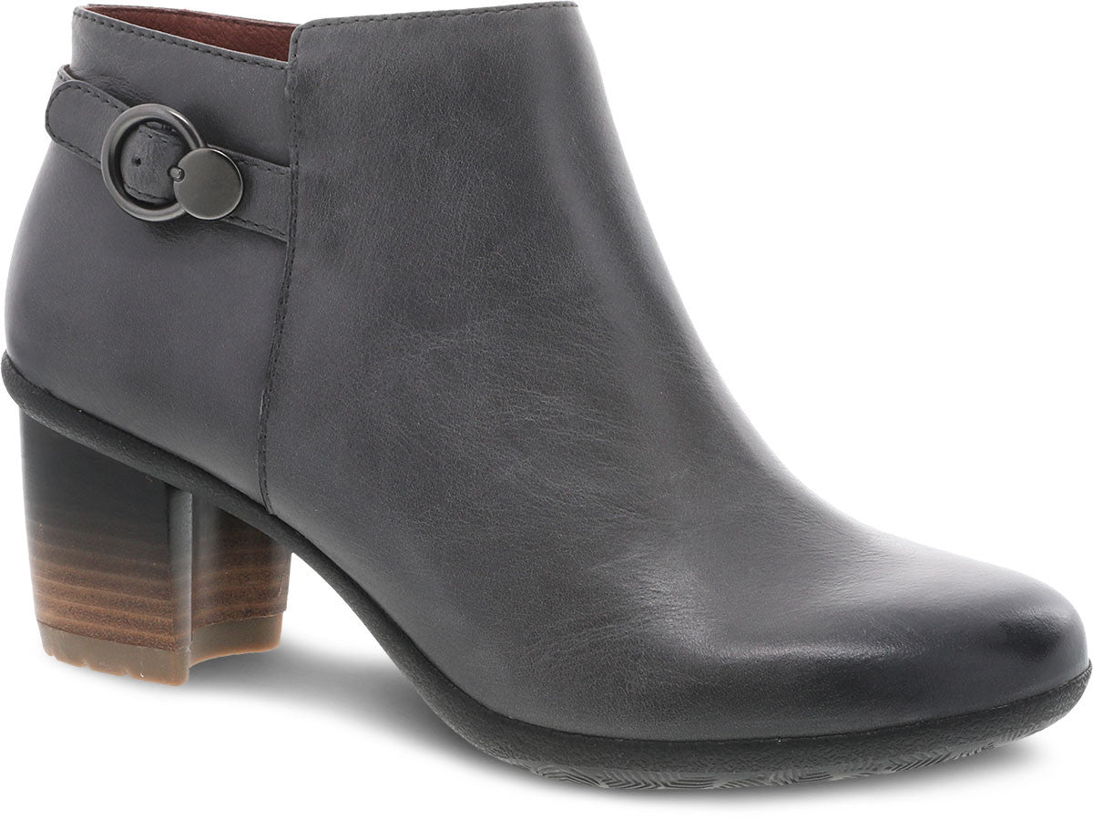  Dansko Perry