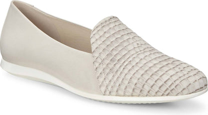  ECCO Women's Touch Ballerina 2.0 Scale