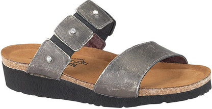  Naot Ashley