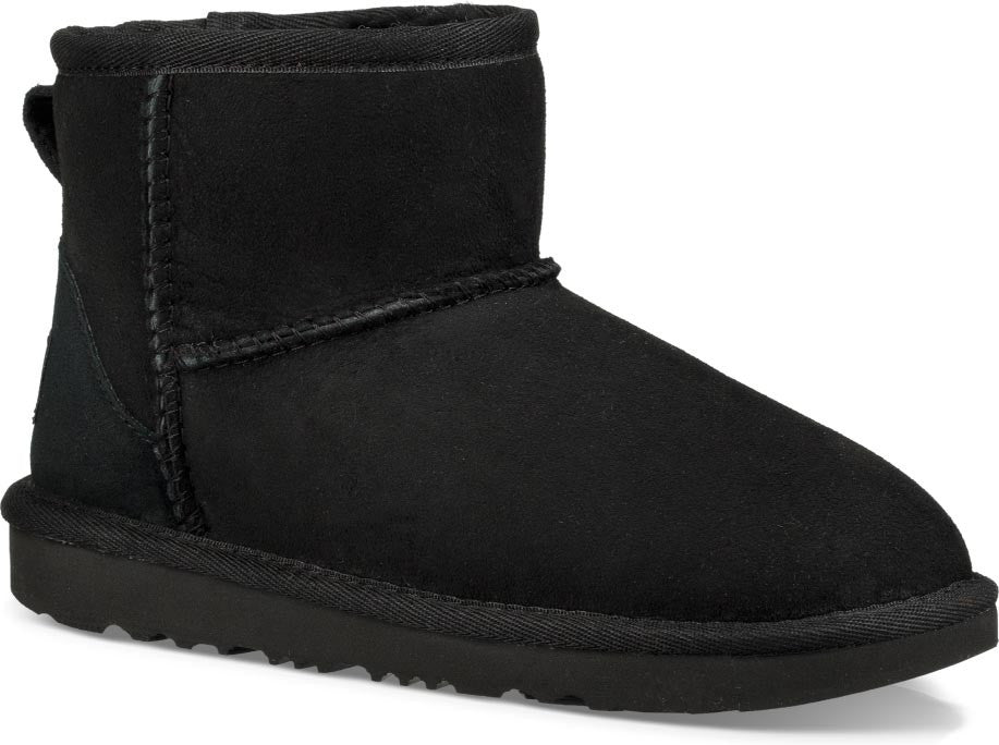  UGG Kids Classic Mini II