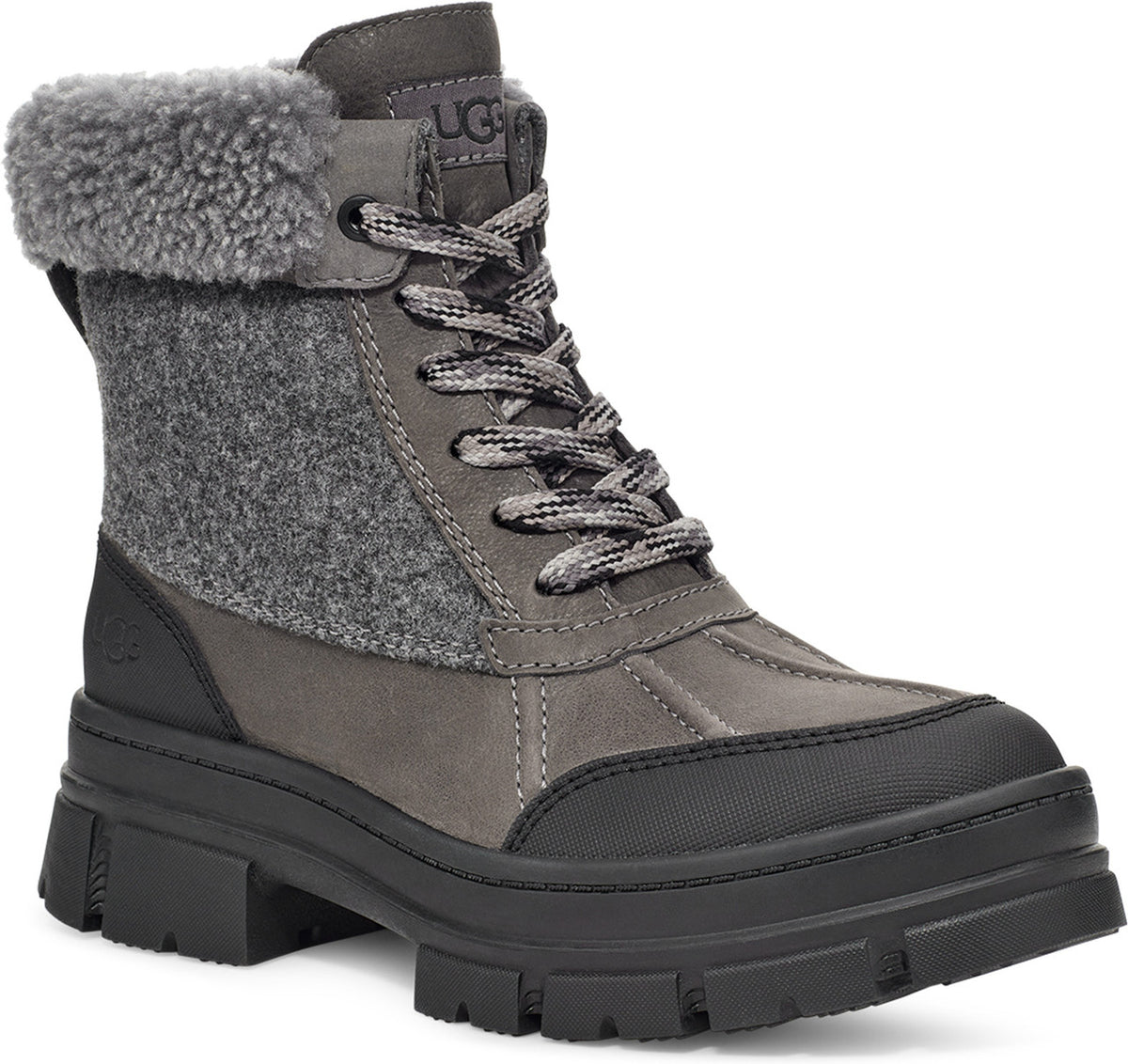  UGG Women's Ashton Addie Tipped